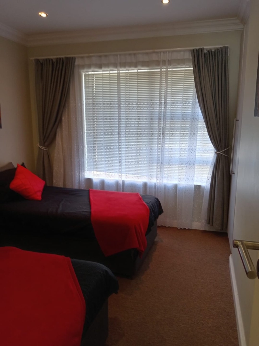 2 Bedroom Property for Sale in Jeffreys Bay Central Eastern Cape